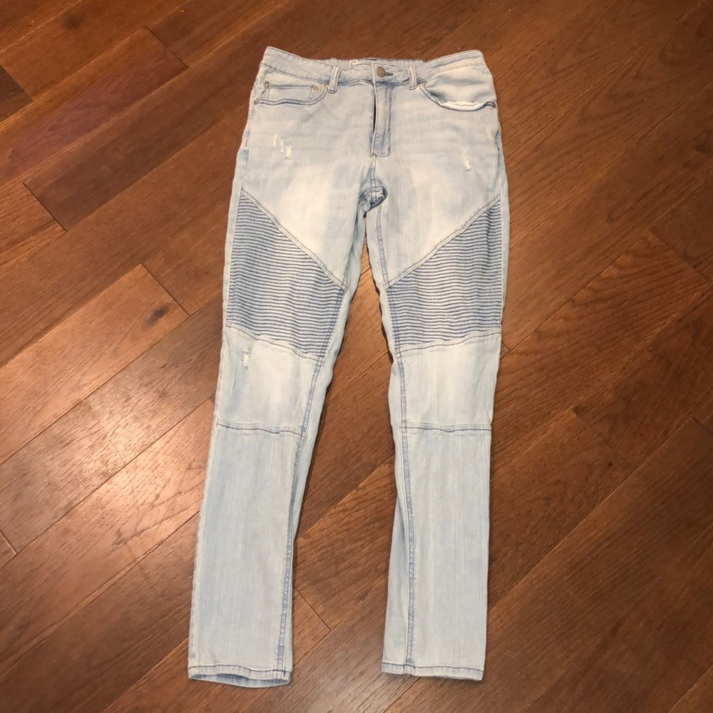 Men’s Slim Jeans